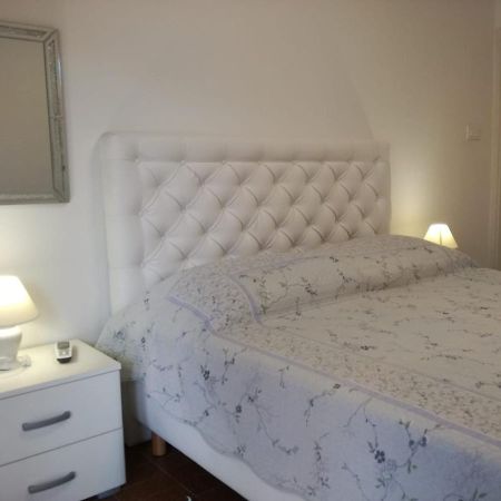 Apartmani Mladina Jelsa  Εξωτερικό φωτογραφία