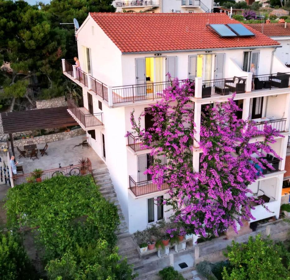 Apartmani Mladina Jelsa  Εξωτερικό φωτογραφία